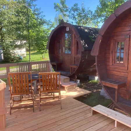 Campingfass Mit Panoramaterrasse Campsite Langenbernsdorf