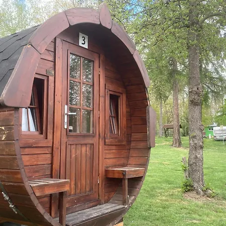 Campingfass Mit Panoramaterrasse *