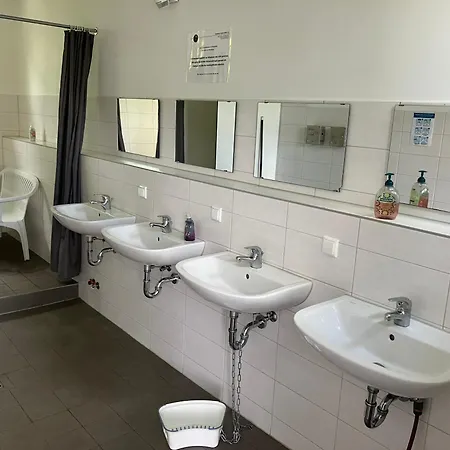 אתר קמפינג Nr 3 Campingfass Mit Panoramaterrasse Langenbernsdorf