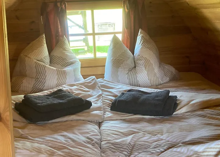 Campingfass Mit Panoramaterrasse Langenbernsdorf