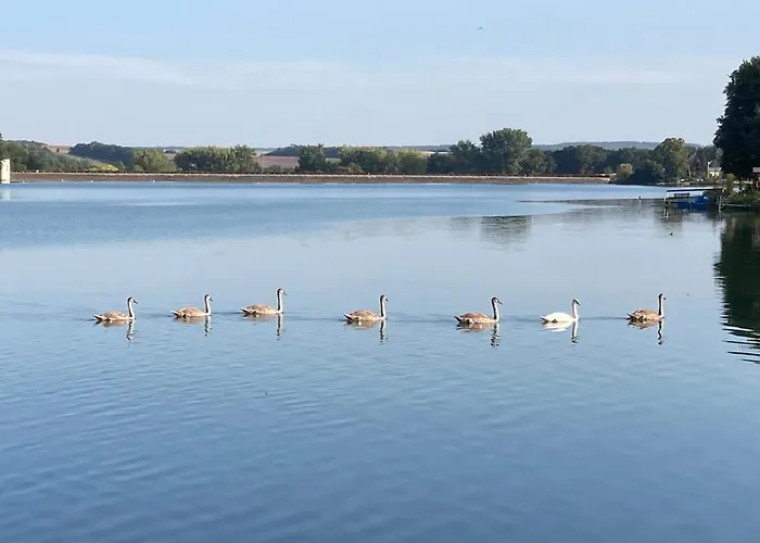 Campingfass Mit Panoramaterrasse Langenbernsdorf