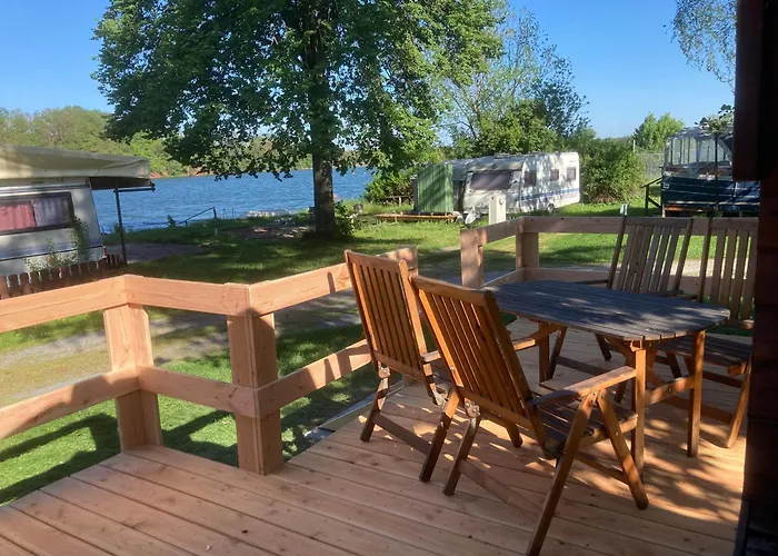 Campingfass Mit Panoramaterrasse Kemp *