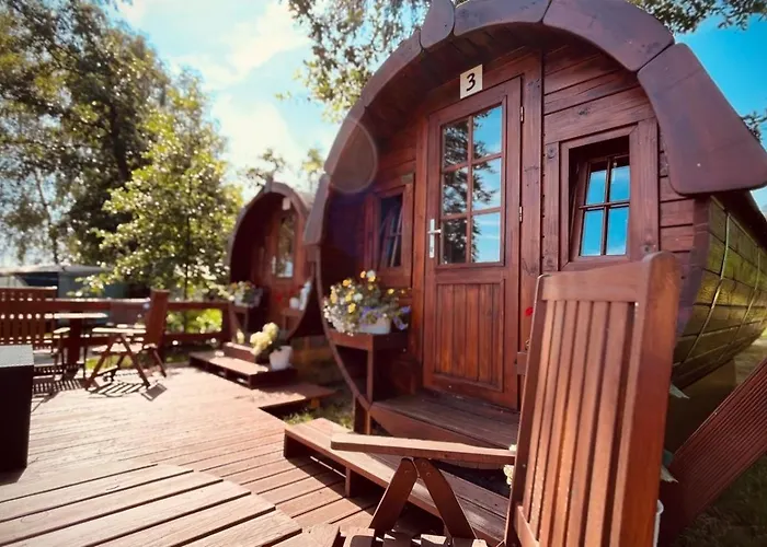 Campingfass Mit Panoramaterrasse Langenbernsdorf