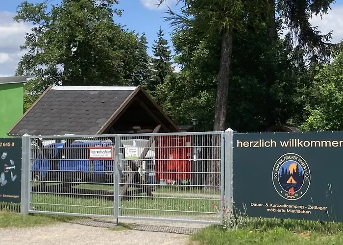 Campingfass Mit Panoramaterrasse Kemp